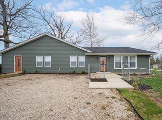 3301 E County Road 400 N, Muncie, IN 47303