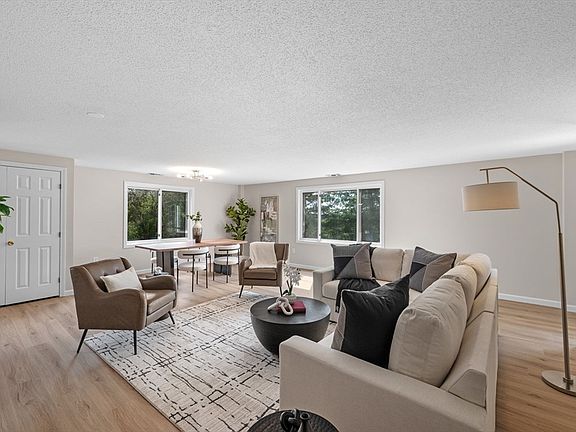 4th image of 12 Ledgewood Way APT 16