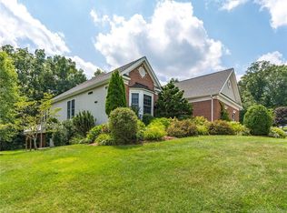 2 Deerfield Rd, Bloomfield, CT 06002
