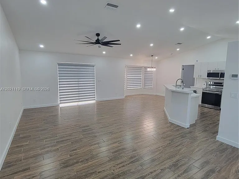 3415 Sulstone Dr — Photo 11