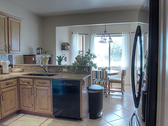 4th image of 21028 S 220th Pl