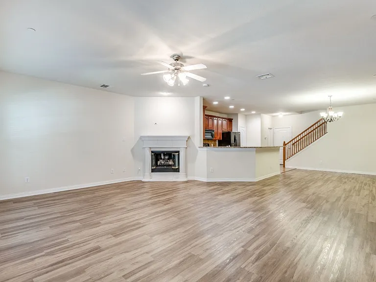 8929 Soldiers Home Ln — Photo 7