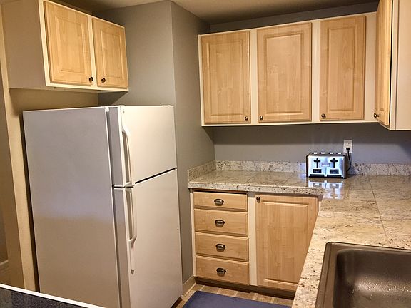 5th image of 11115 NE 124th Ln APT C209