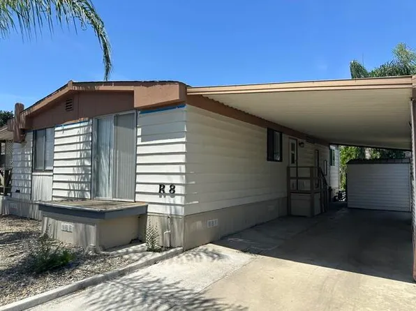 2400 W Midvalley Avenue #R8, Visalia, CA 93277