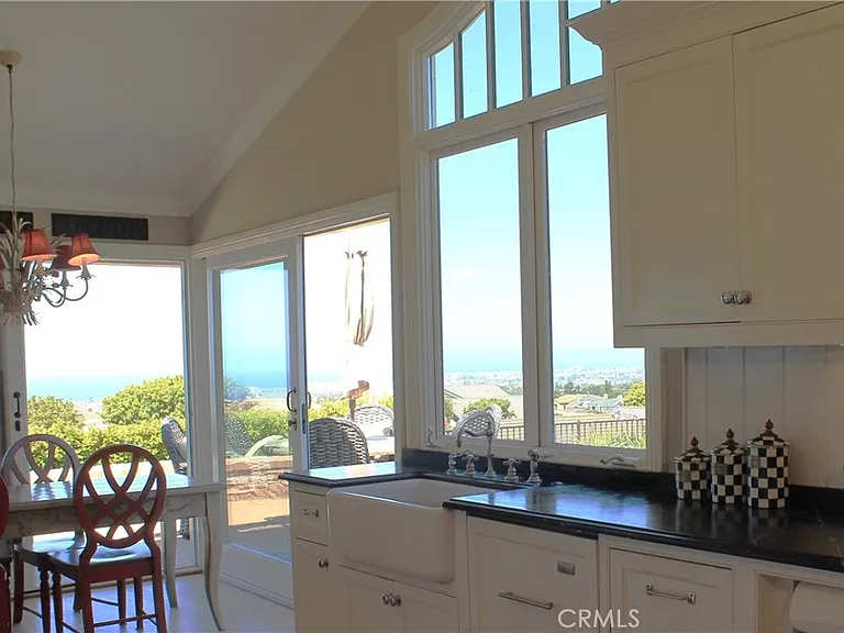 3601 Sausalito Dr — Photo 12