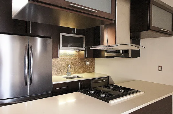 Rented by Julianna Realty Corp | media 17