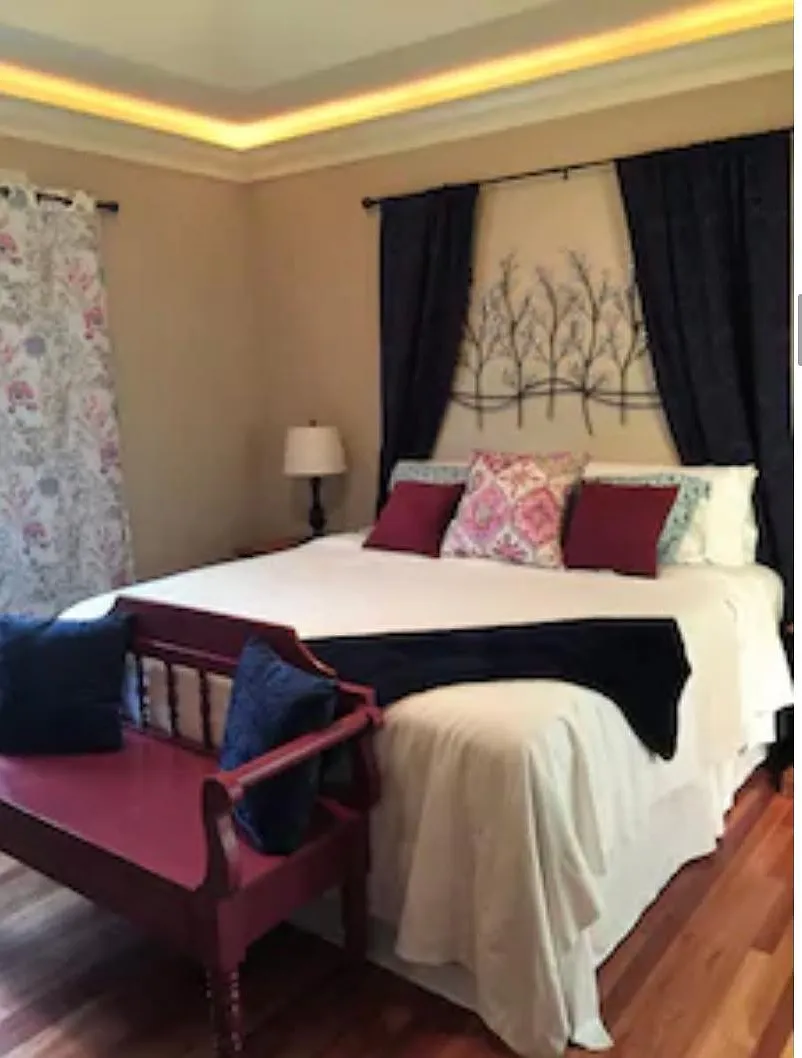 4100 Steeplechase Ln — Photo 4