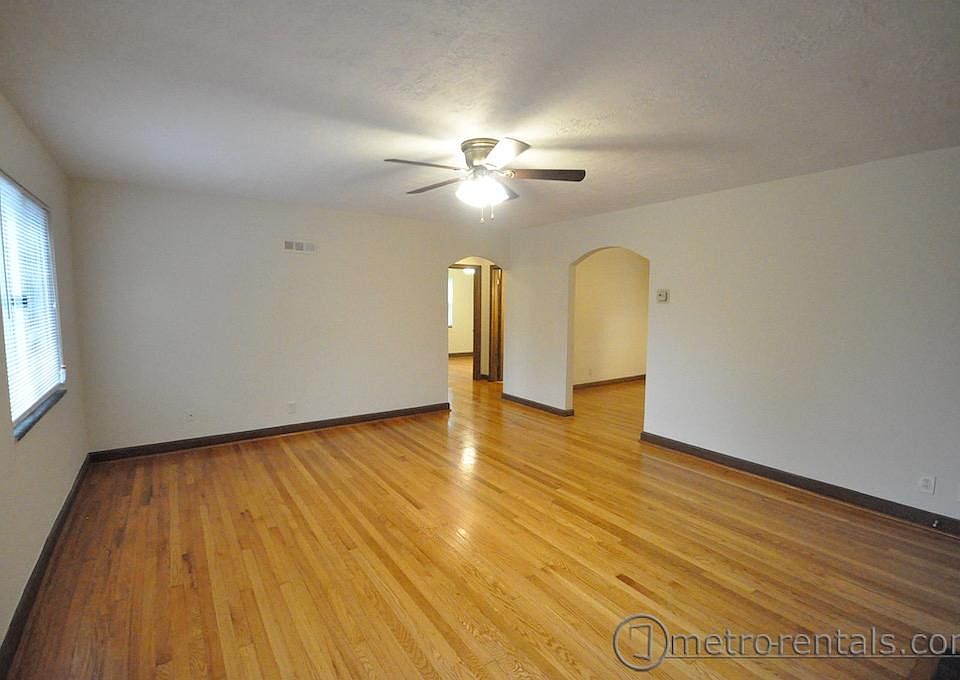 1st image of 3186 Indianola Ave APT 3