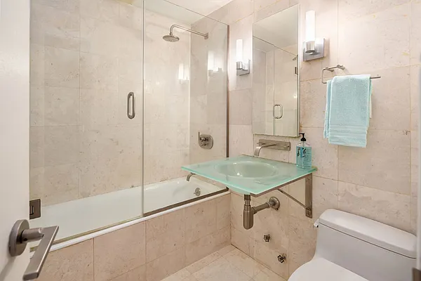 Sold by Compass | media 7