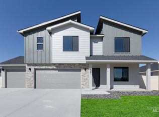 8381 S Sansa Ave, Kuna, ID 83634