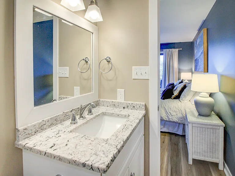 590 Marina Dr #1-D22 — Photo 7
