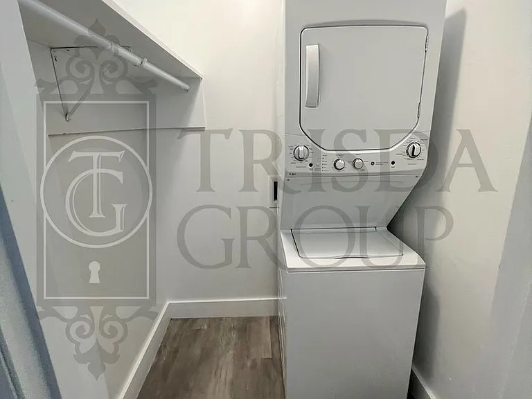 119 Rothesay Ave #6 — Photo 16