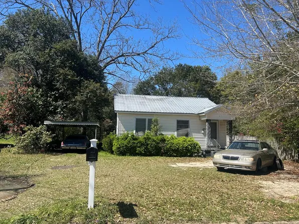 1208 Jonathan St, Dothan, AL 36301