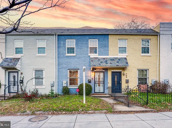 756 18th St NE, Washington, DC 20002