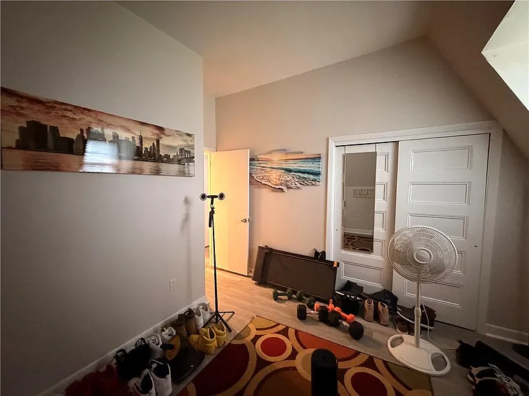 412 Bellevue Ave #9 — Photo 24