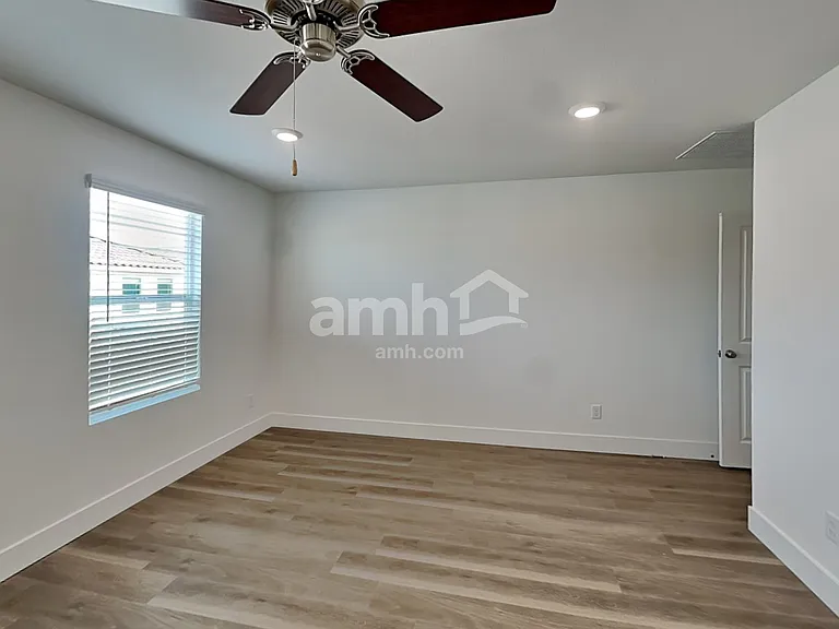 5826 Iron Islands St — Photo 11