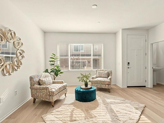 2nd image of 355 Citrine Trl