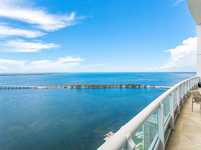 1643 Brickell Ave #Penthouse 4901 — Photo 3