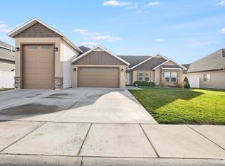 2734 Meadowbrook Dr, Twin Falls, ID 83301