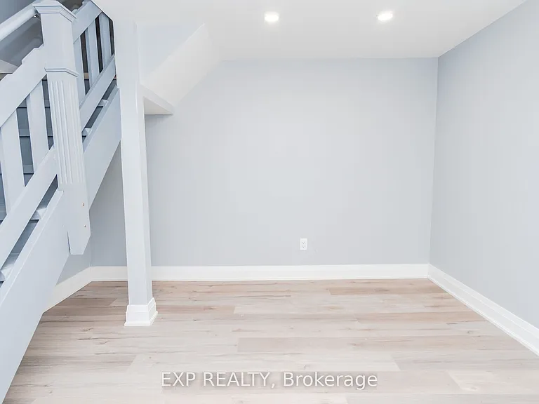 124 Upper Paradise Rd #2 — Photo 16