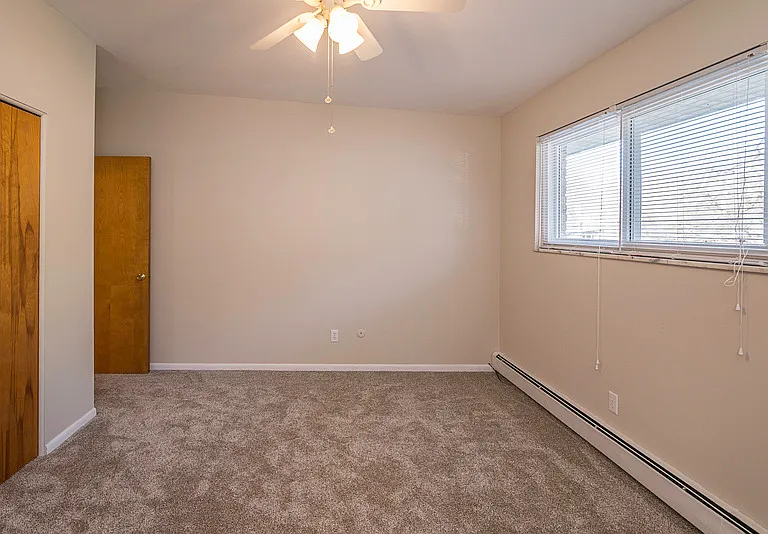 524 Bemidji Ct — Photo 18