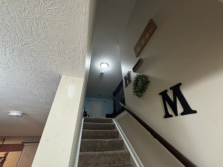 11104 Remembrance Ln — Photo 12