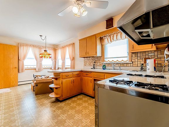 5th image of 5157 S Ridgeway Ave