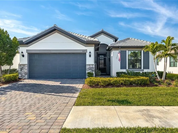 3123 Walnut Grove Ln, Alva, FL 33920