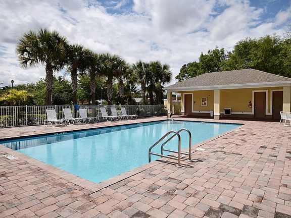 4th image of 2112 Timberlake Cir Unit 2