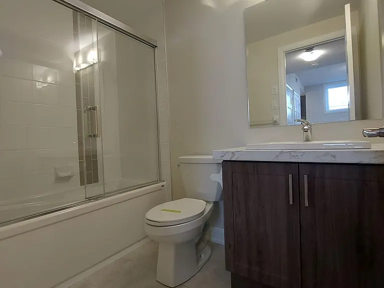 313 Moonlight Dr — Photo 5