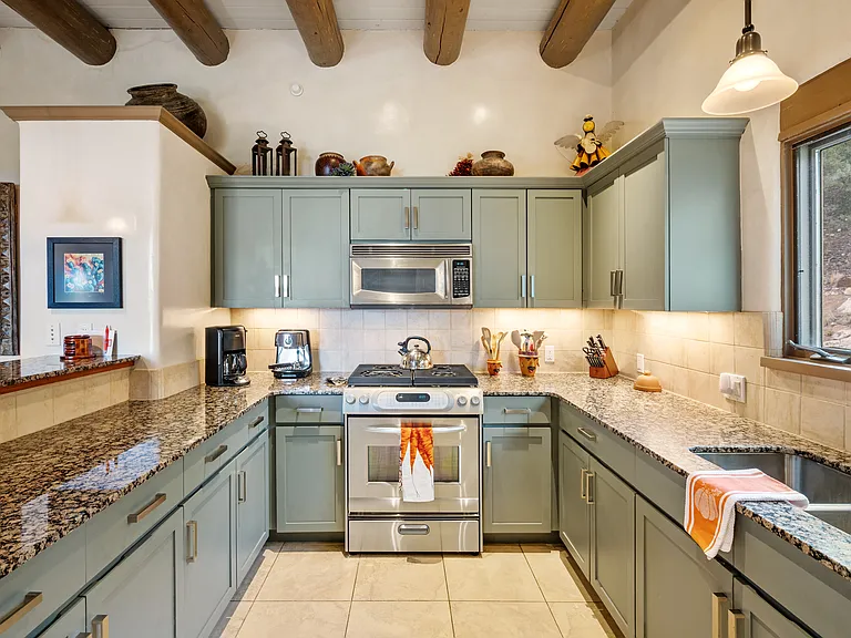 4B Lodge Cir #4B — Photo 9