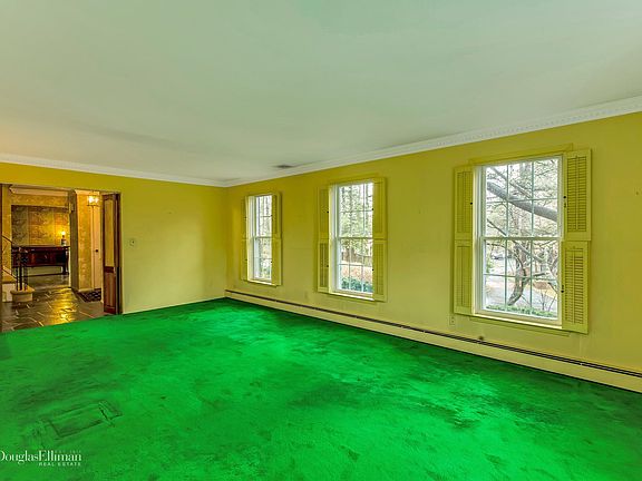 4th image of 16 Rockwood Rd W