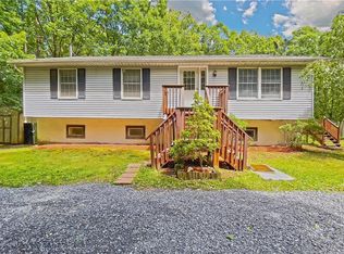 528 Adie Dr, Effort, PA 18330