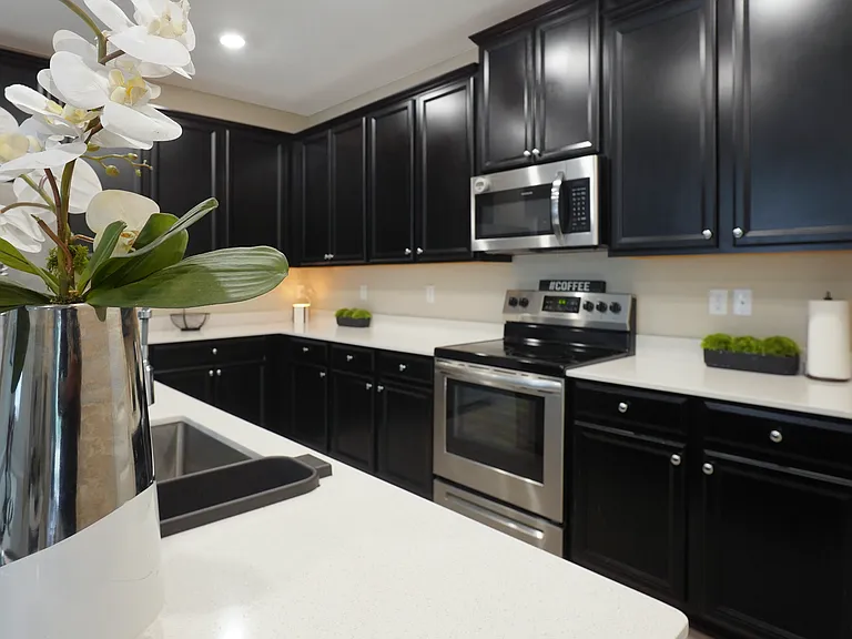 10815 Ventnor Ave — Photo 6