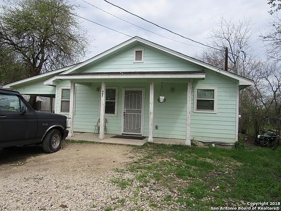 2nd image of 907 Green St