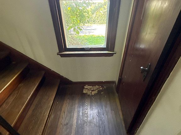 5th image of 1453 E 24th Ave