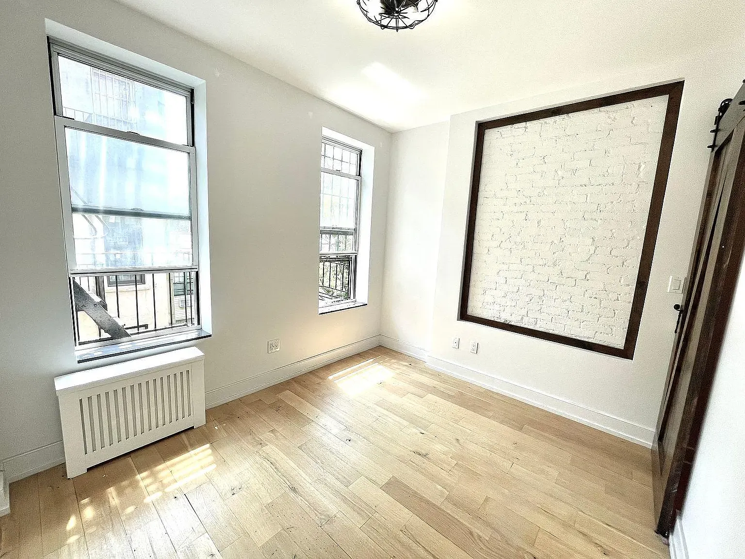 514 East 12th Street — Photo 4