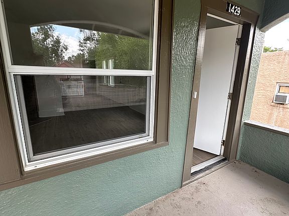 2nd image of 1429 E 5th St