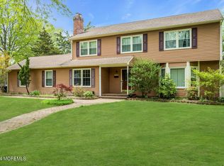 1884 Lauren Ln, Toms River, NJ
