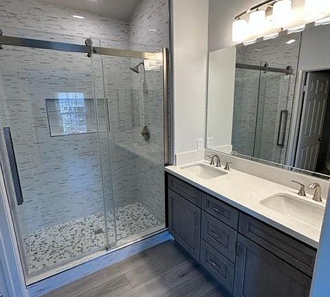 3rd image of 10266 Wateridge Cir Unit 223