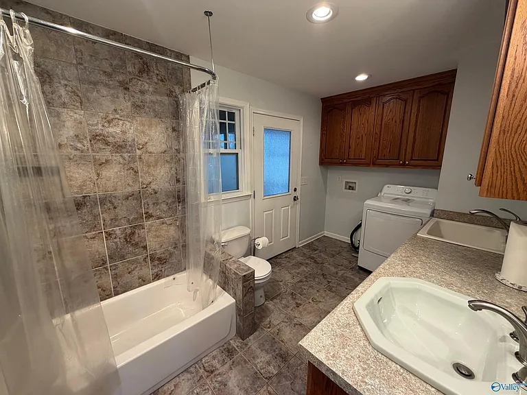 542 Holmes Drake Rd — Photo 20