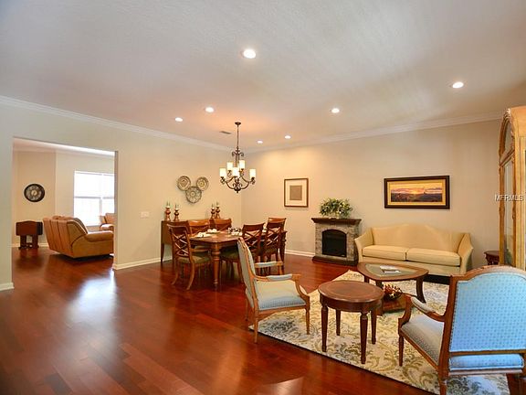 3rd image of 1326 Artisan Ave W