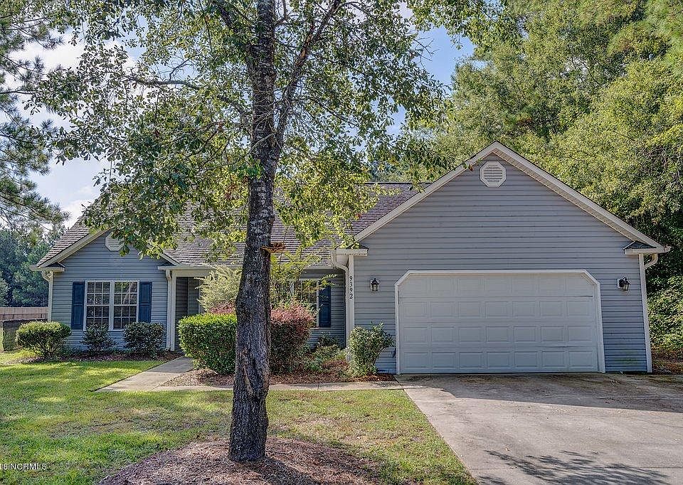 1st image of 9392 Lyn Court NE