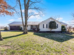 20 Lowery Ln, Trenton, TN 38382