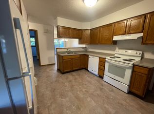 714 Vilas St, Onalaska, WI 54650