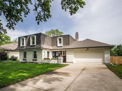 20 W Bridlespur Dr, Kansas City, MO, 64114