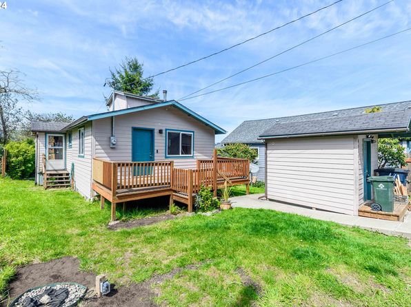 63684 S Barry Rd, Coos Bay, OR 97420
