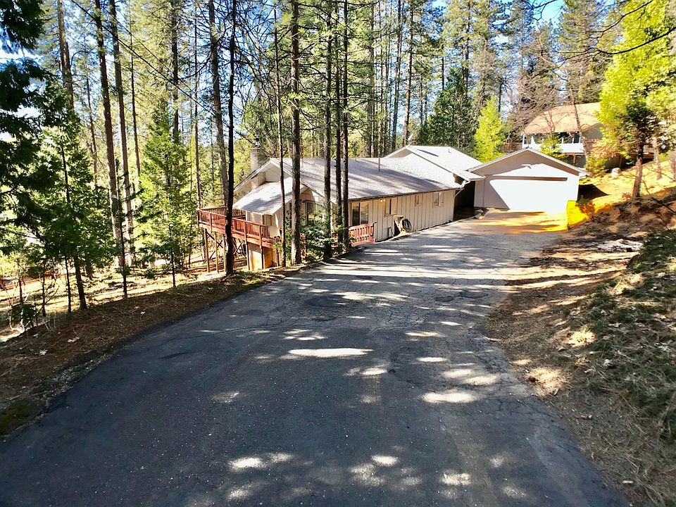 1st image of 1820 Tamarack Dr