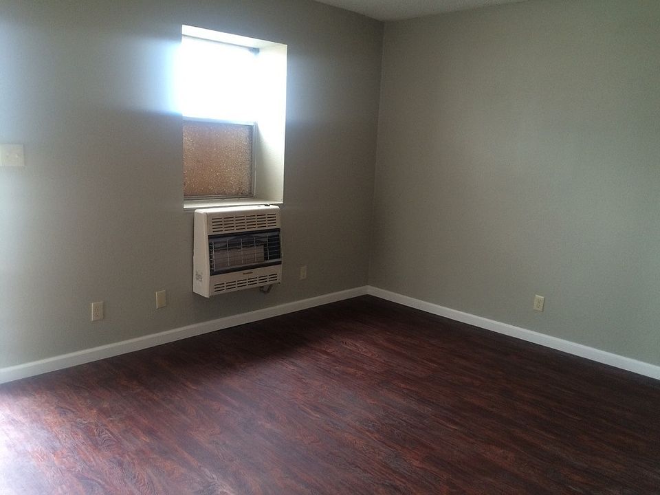 101 S Elm Apartment Rentals Pittsburg, KS Zillow