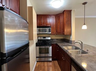 68 Lemon Grv, Irvine, CA 92618